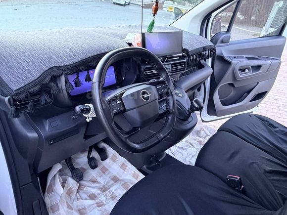 Sahibinden Opel Combo 1.5 CDTI Ultimate XL 2024 Model 
