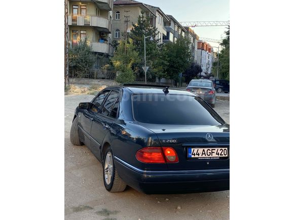 Sahibinden Mercedes - Benz E 200 Elegance 1997 Model 