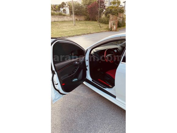 Sahibinden Ford Focus 1.5 TDCi Trend X 2015 Model 