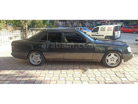 Sahibinden Mercedes - Benz E 200 1995 Model