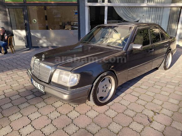 Sahibinden Mercedes - Benz E 200 1995 Model