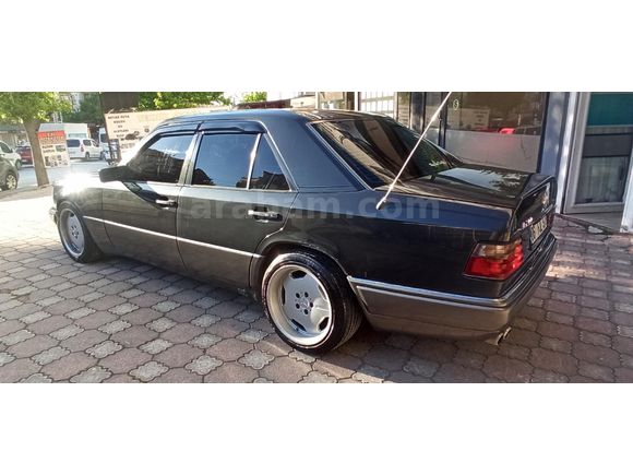 Sahibinden Mercedes - Benz E 200 1995 Model