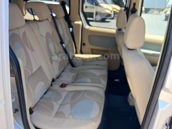 Köklü Oto' dan 2012 Full+Full Ford Connect