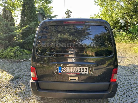 Sahibinden Peugeot Partner 1.9 D 2007 Model 