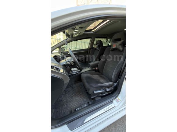 Sahibinden Honda Civic 1.6i VTEC Elegance 2010 Model 