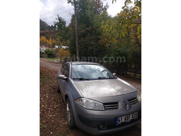 Sahibinden Renault Megane 1.6 Authentique 2004 Model