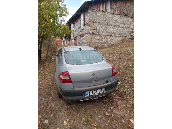Sahibinden Renault Megane 1.6 Authentique 2004 Model