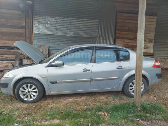 Sahibinden Renault Megane 1.6 Authentique 2004 Model
