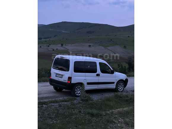 peugeot partner  1.9  dizel 