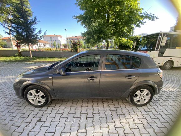 Sahibinden Opel Astra 1.6 Enjoy Elegance 2009 Model 