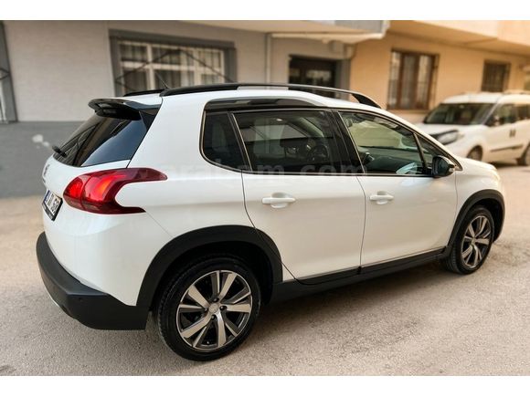 İlk Günkü Gibi: Servis Bakımlı, 39.350 KM'de Full Orijinal 2008 Allure E-HDI