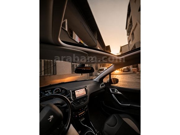 İlk Günkü Gibi: Servis Bakımlı, 39.350 KM'de Full Orijinal 2008 Allure E-HDI