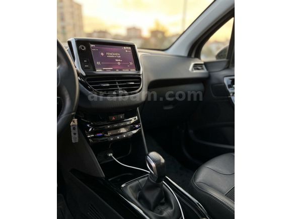 İlk Günkü Gibi: Servis Bakımlı, 39.350 KM'de Full Orijinal 2008 Allure E-HDI
