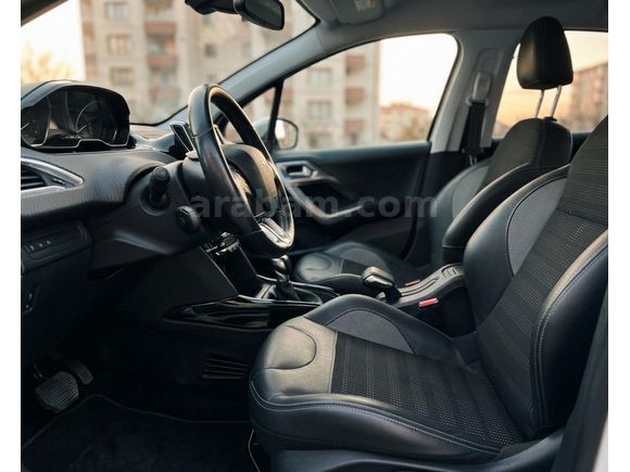 İlk Günkü Gibi: Servis Bakımlı, 39.350 KM'de Full Orijinal 2008 Allure E-HDI