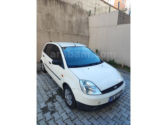 Sahibinden Ford Fiesta 1.4 TDCi Comfort 2005 Model