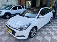 Galeriden Hyundai i20 1.4 MPI Style 2017 Model Tokat 120.393 km Beyaz