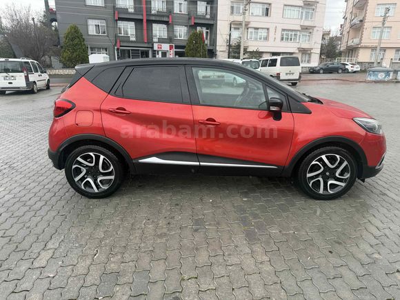 Sahibinden Renault Captur 1.2 TCe Icon 2015 Model  159.000 km Kırmızı