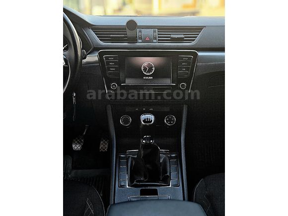 Sahibinden Skoda SuperB 1.4 TSI Active 2018 Model  128.000 km Beyaz