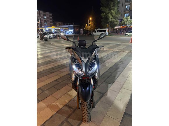 Sahibinden Yamaha X-Max 250 Iron Max ABS 