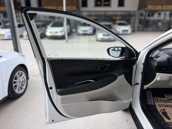 21.500 KM / DÜŞÜK KM / HATASIZ / SERVIS BAKIMLI / 2023 MODEL /