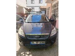 Sahibinden Ford Focus 1.6 Comfort 2010 Model  166.000 km Füme