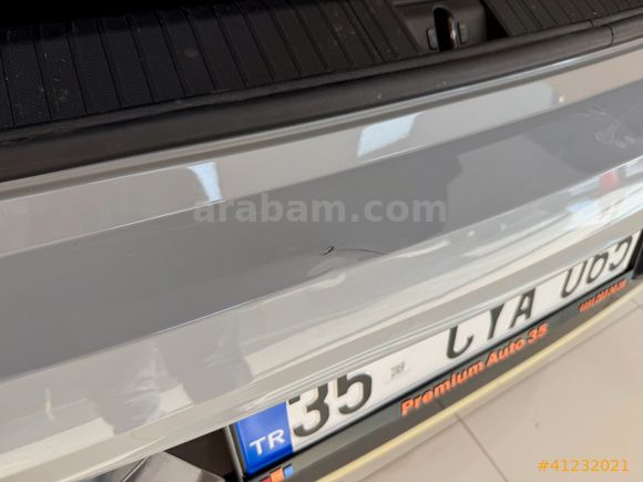 Premium Auto 35 - Hatasız-Boyasız Megane E-Tech Iconic