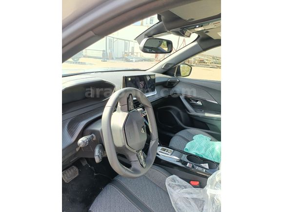 Sahibinden Peugeot e-2008 Allure 2025 Model