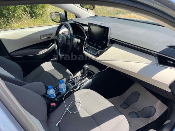 Sahibinden Toyota Corolla 1.5 Dream 2022 Model 