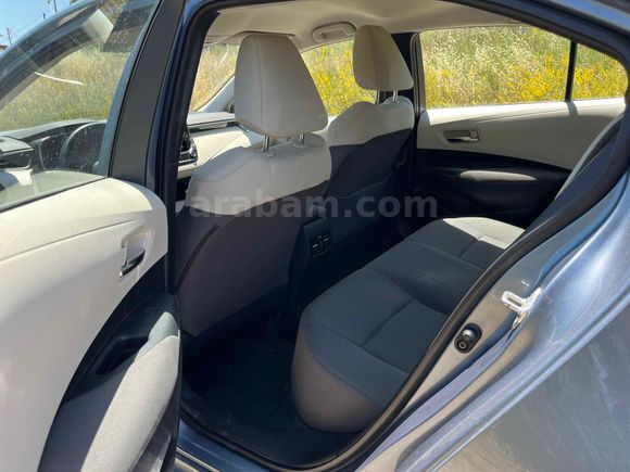 Sahibinden Toyota Corolla 1.5 Dream 2022 Model 