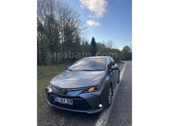 Sahibinden Toyota Corolla 1.5 Dream 2022 Model 