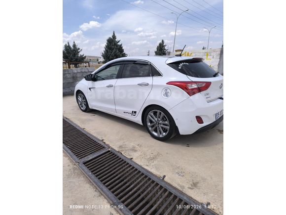 Sahibinden Hyundai i30 1.6 CRDi Elite 2015 Model