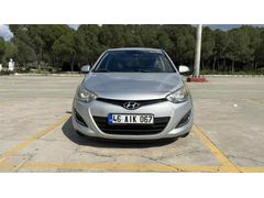 Sahibinden Hyundai i20 1.2 D-CVVT Sense 2012 Model 