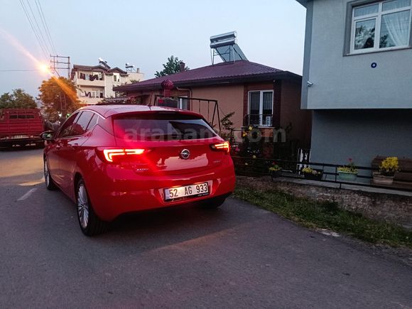 Opel Astra full