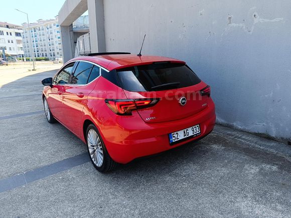 Opel Astra full