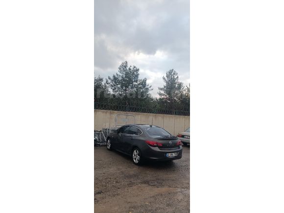 HATASİZ boyasız  Astra j
