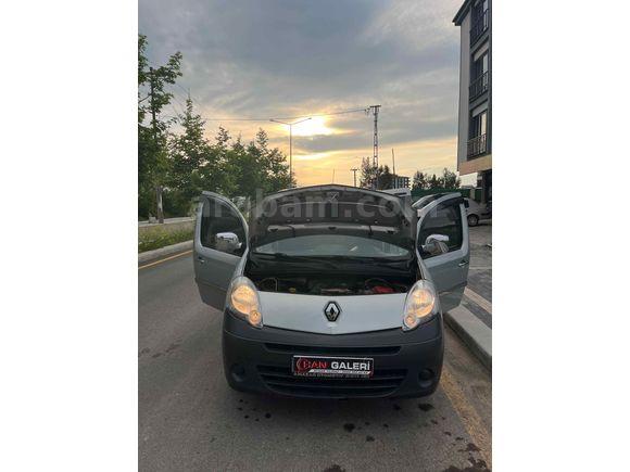 Galeriden Renault Kangoo 1.5 dCi Expression 2011 Model Samsun
