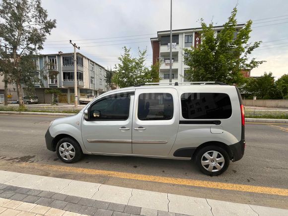Galeriden Renault Kangoo 1.5 dCi Expression 2011 Model Samsun