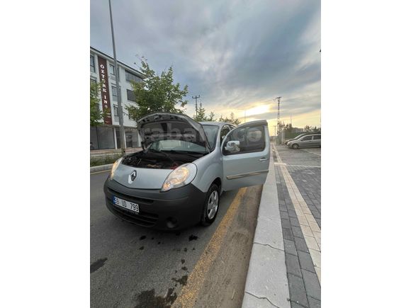 Galeriden Renault Kangoo 1.5 dCi Expression 2011 Model Samsun
