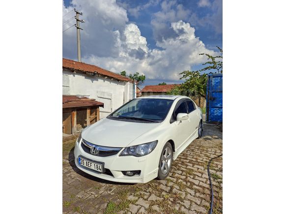 Sahibinden Honda Civic 1.6i VTEC Elegance 2011 Model