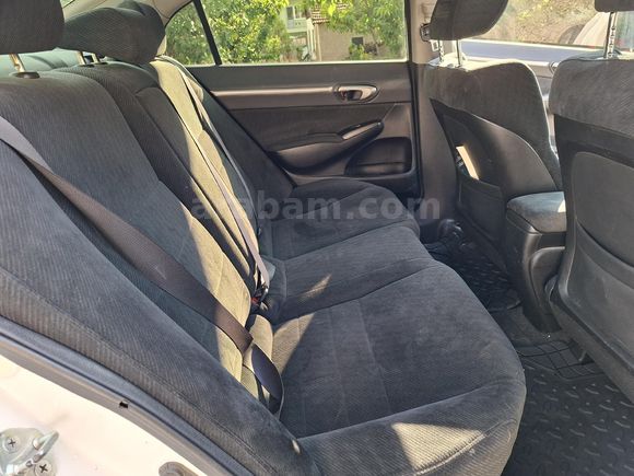 Sahibinden Honda Civic 1.6i VTEC Elegance 2011 Model