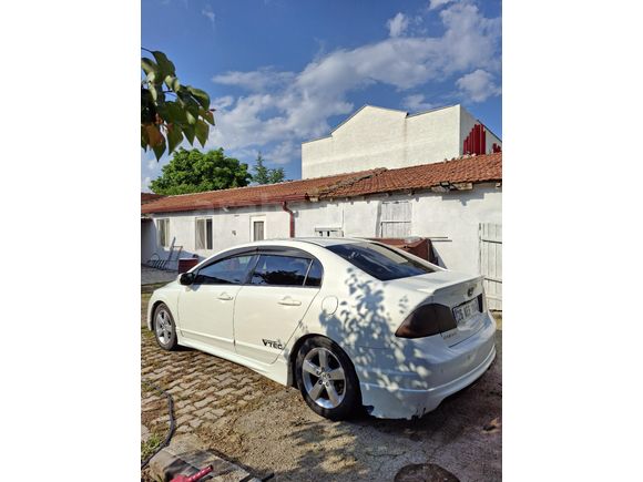 Sahibinden Honda Civic 1.6i VTEC Elegance 2011 Model