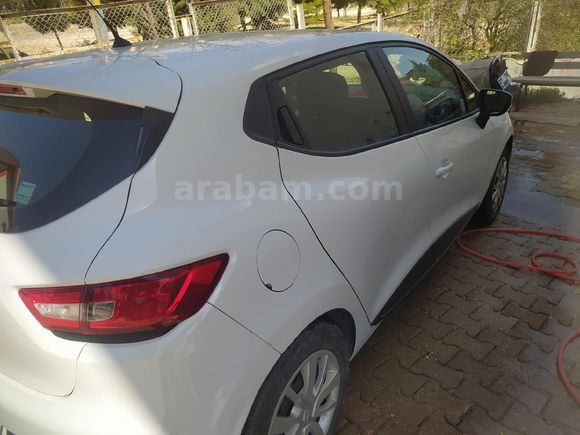 Sahibinden Renault Clio 0.9 TCe Joy 2020 Model Adıyaman