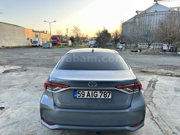 Sahibinden Toyota Corolla 1.5 Vision 2023 Model(ekstralı) 