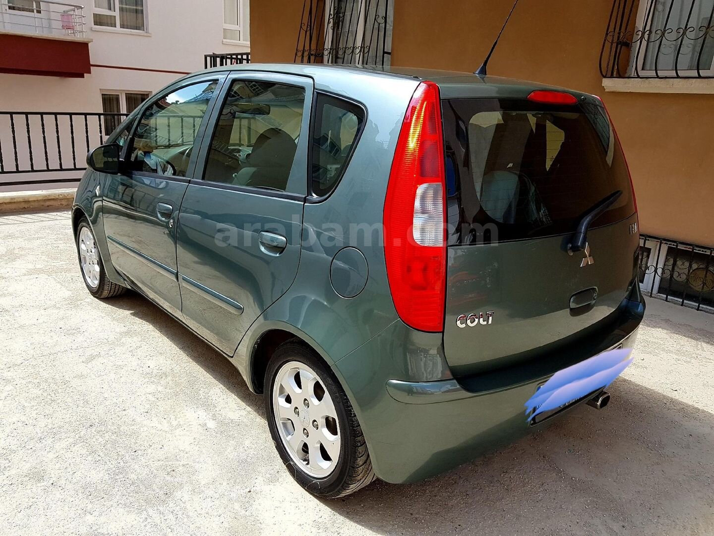 Sahibinden Mitsubishi Colt 1.3 Inform 2005 Model 359.000 km Yeşil (metalik) 6