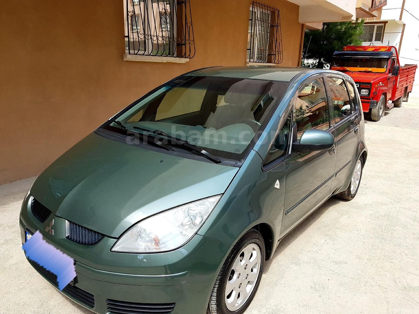 Sahibinden Mitsubishi Colt 1.3 Inform 2005 Model 359.000 km Yeşil (metalik) 2