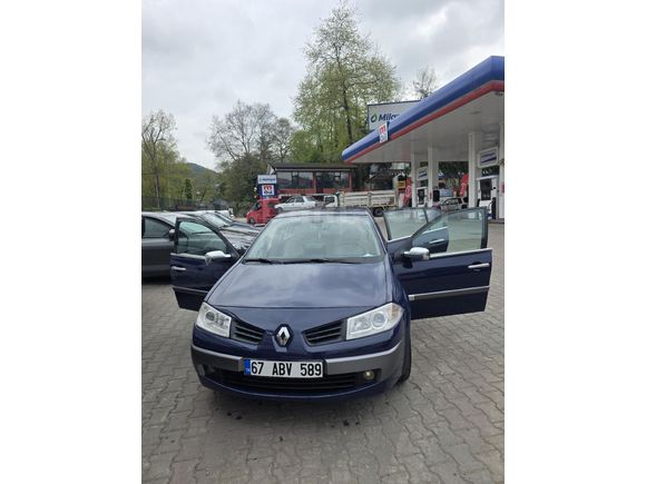Sahibinden Renault Megane 1.6 Expression 2006 Model  204.750 km Lacivert