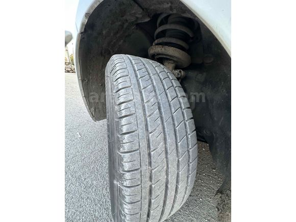 Değişensiz boyasız temiz fluence