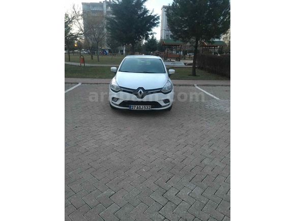 Sahibinden Renault Clio 0.9 TCe Joy 2020 Model 