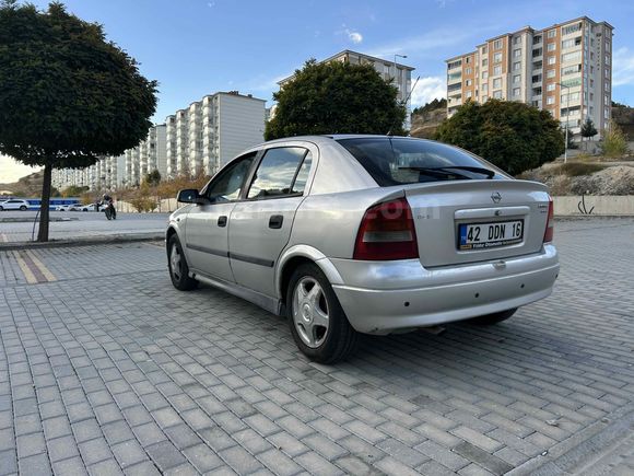Sahibinden Opel Astra 1.6 CD 2000 Model  217.000 km Gri (Gümüş)