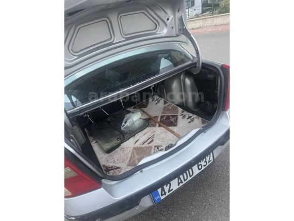 Sahibinden Renault Clio 1.5 dCi Alize 2006 Model 
